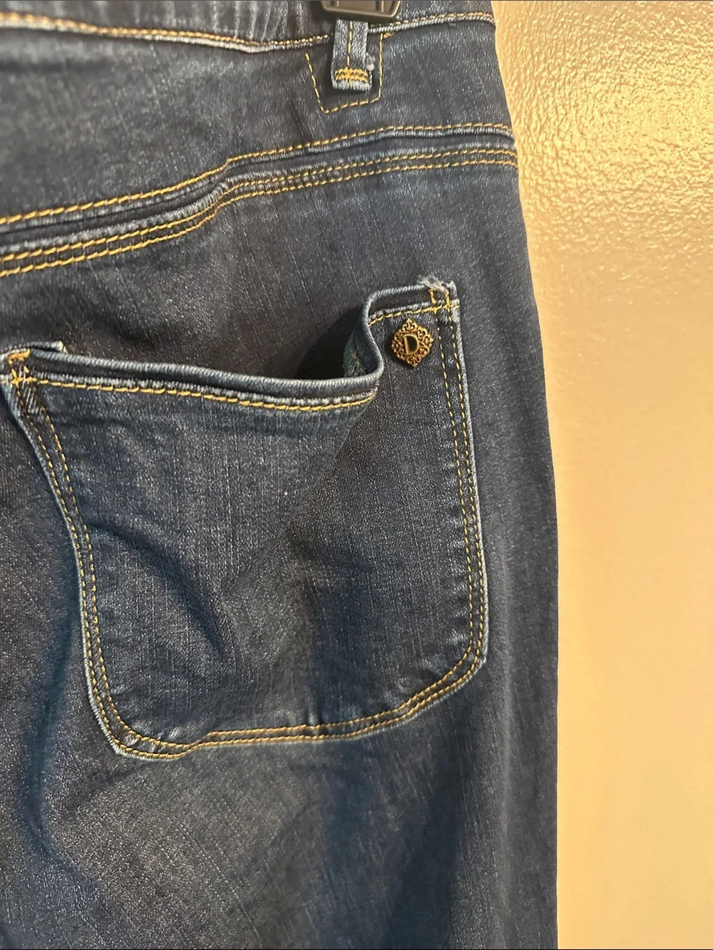 Democracy Dark Blue Wide Leg Jeans - Curve Equality - Picture 7 of 12